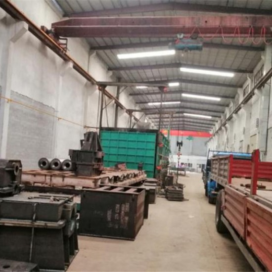 特大型打砂設備，對所有特大型金屬件表面打砂清除表面雜質